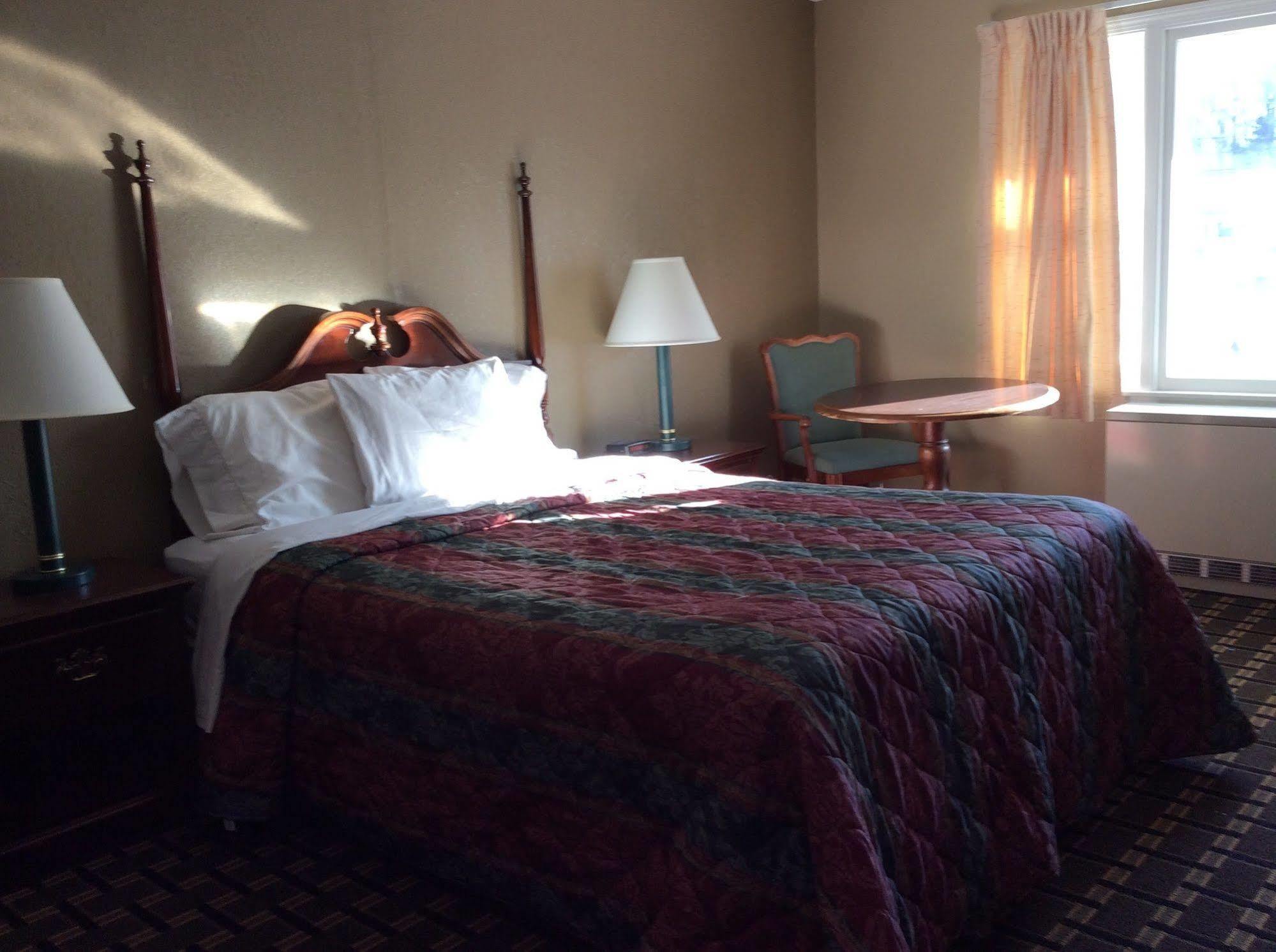 Middlebury Sweets Motel Extérieur photo