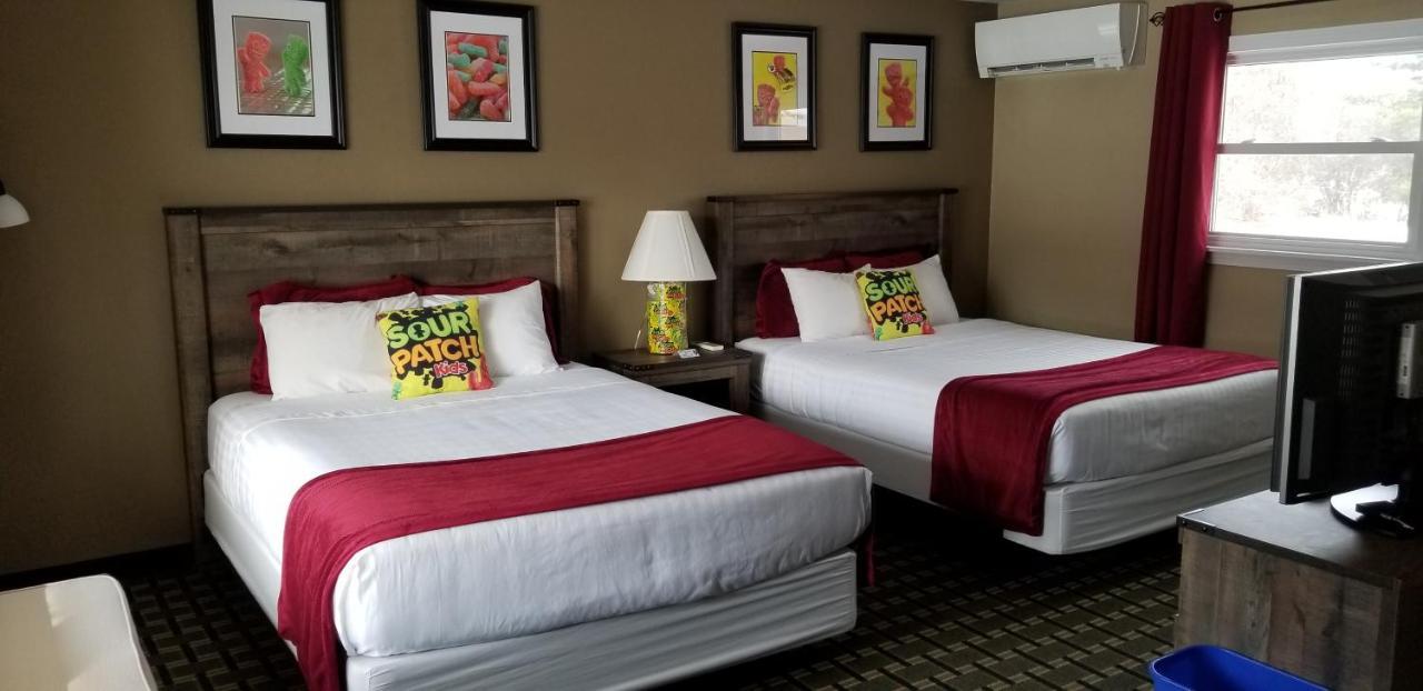 Middlebury Sweets Motel Extérieur photo