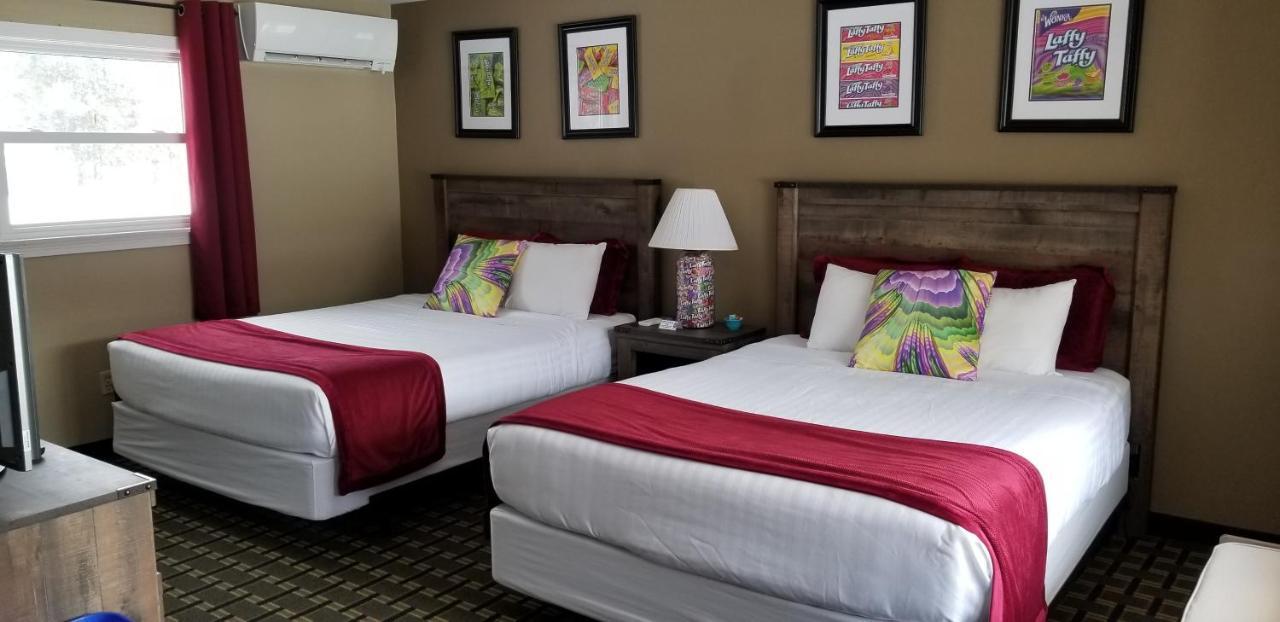 Middlebury Sweets Motel Extérieur photo