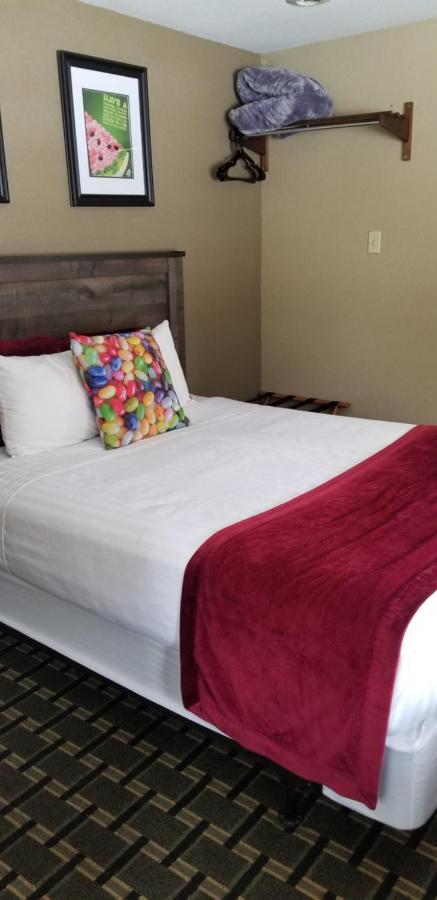 Middlebury Sweets Motel Extérieur photo